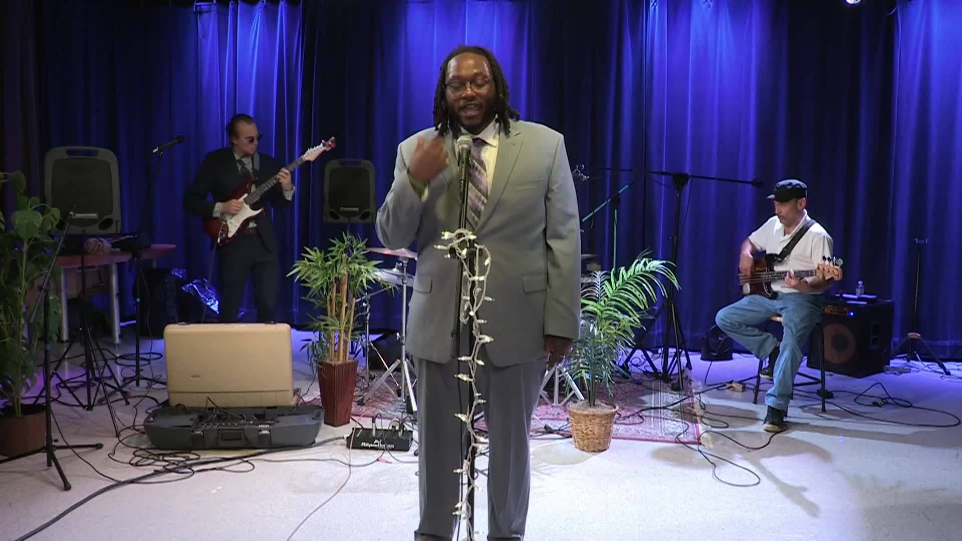 Thumbnail image for Peter Lewandowski and Friends - The Band Th3re part 1